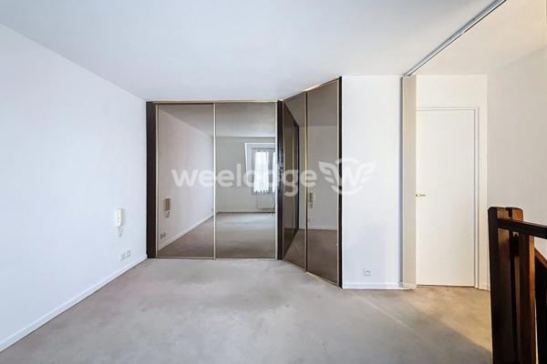 Appartement à vendre 2 pièces de 39 m² à Les Clayes-sous-Bois