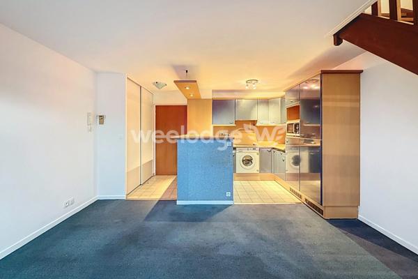 Appartement à vendre 2 pièces de 39 m² à Les Clayes-sous-Bois