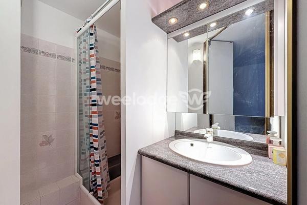 Appartement à vendre 2 pièces de 39 m² à Les Clayes-sous-Bois