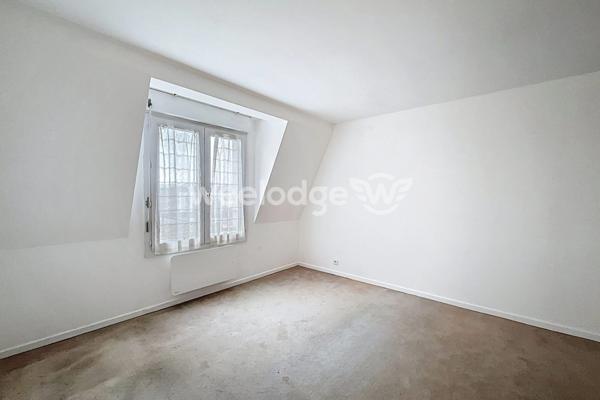 Appartement à vendre 2 pièces de 39 m² à Les Clayes-sous-Bois