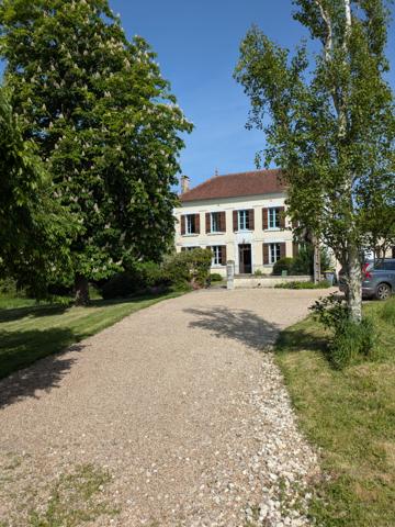 Maison de campagne entre Angoulême et Bordeaux