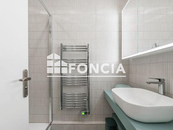 À vendre Appartement 3 pièces 63 m² - Paris 75019