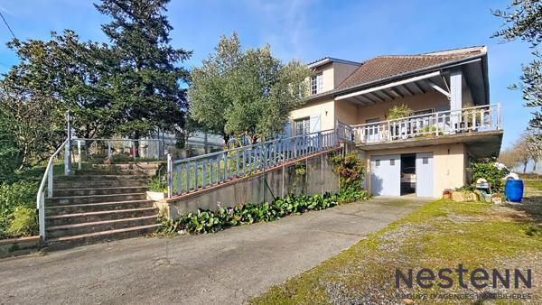 Maison familiale 4 chambres secteur Lézat avec grand jardin et piscine