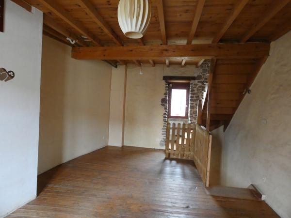 Pezens - coquette maison de village avec jardin non-attenant Pezens (11170)