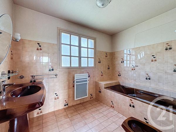 Maison à vendre  4 pièces - 130,60 m2 ST CYR SUR LOIRE - 37