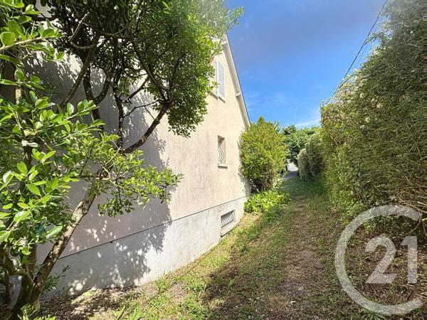 Maison à vendre  4 pièces - 130,60 m2 ST CYR SUR LOIRE - 37