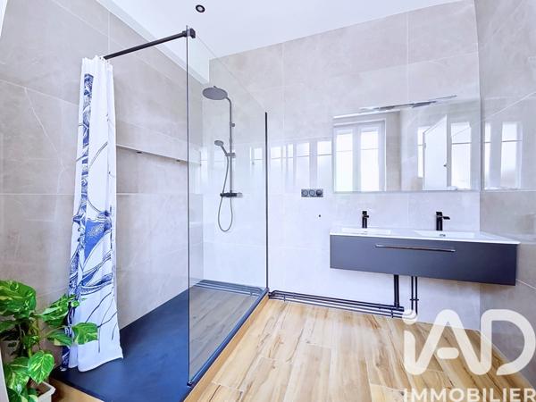 Maison à vendre 14 pièces 422 m² Reims