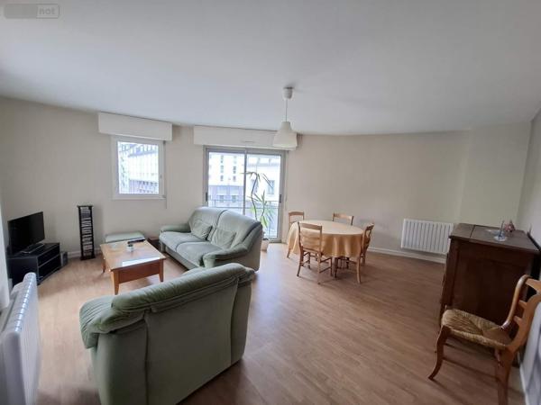 Appartement à vendre à Rennes en Ille-et-Vilaine (35000), ref : 006/2195   
RENNES-OBERTHU/THABOR/D.ANNE/SEVIGNE/FOUGERES