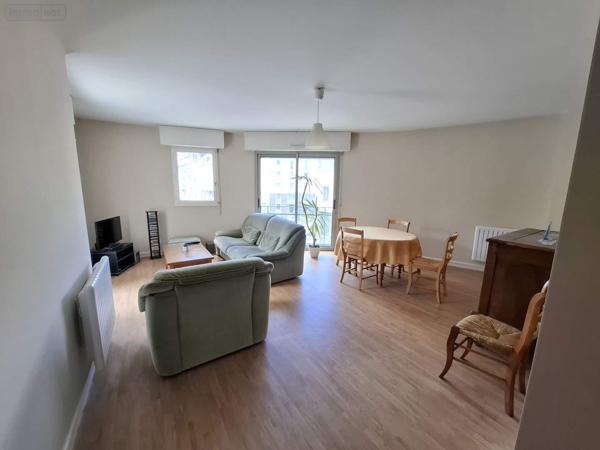 Appartement à vendre à Rennes en Ille-et-Vilaine (35000), ref : 006/2195   
RENNES-OBERTHU/THABOR/D.ANNE/SEVIGNE/FOUGERES