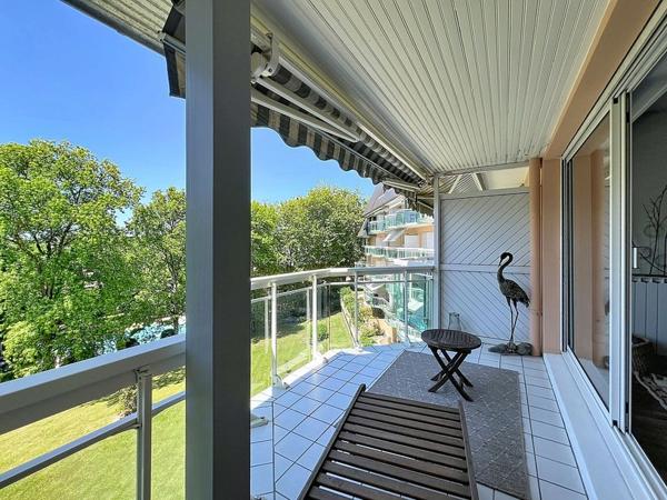 Appartement
         4 pièces
        - 120 m² Bien prestige