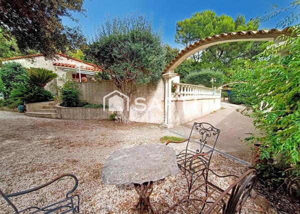 MAISON DE CARACTERE - PISCINE-2 GARAGES-ATELIER