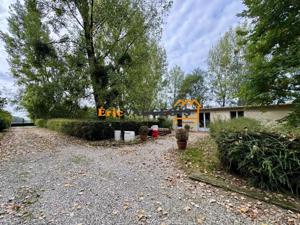 Vente                                                      Maison
                        
                     9 pièces                      500 m2                     à La Ferté-sous-Jouarre