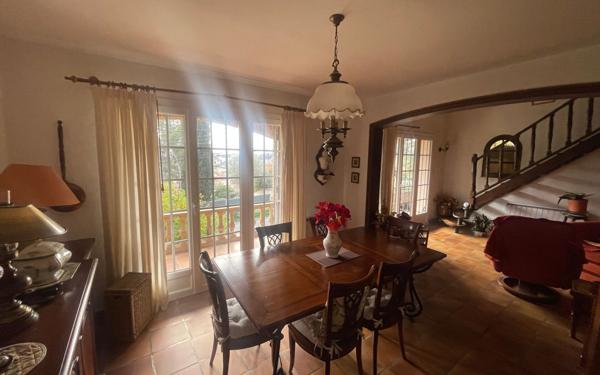 Maison à vendre    5 pièces • 130 m2 La Seyne-sur-Mer