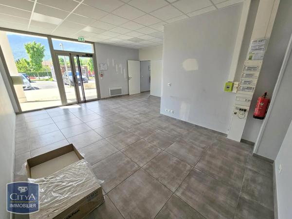 Local commercial à vendre 87.08m²