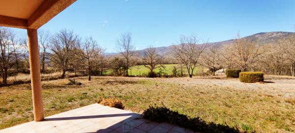 Villa 4 pièces sur terrain piscinable 2680m²