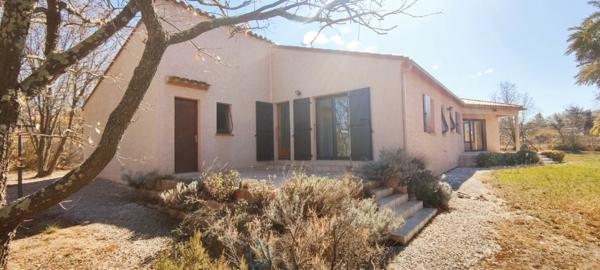 Villa 4 pièces sur terrain piscinable 2680m²