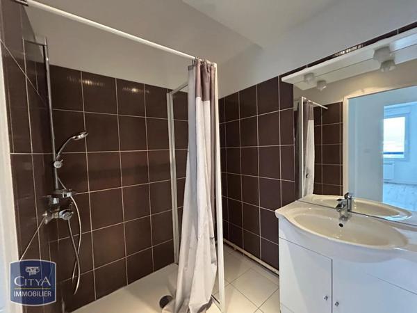 Appartement à louer 3 pièces 75.35m²