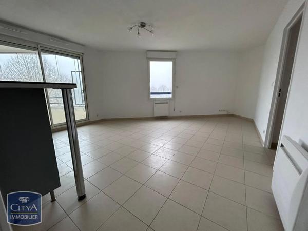 Appartement à louer 3 pièces 75.35m²