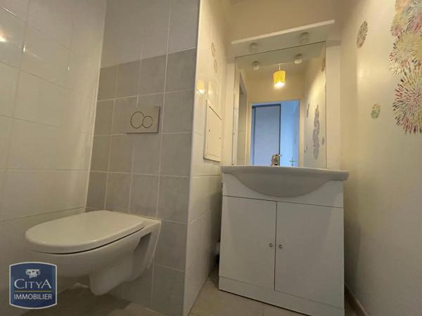 Appartement à louer 3 pièces 75.35m²
