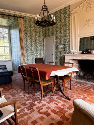 Terrain 4 pièces à vendre Monthoiron - 86210 / Réf: 11730