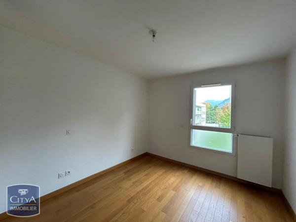 Appartement à louer 3 pièces 78.36m² Grenoble (38000)