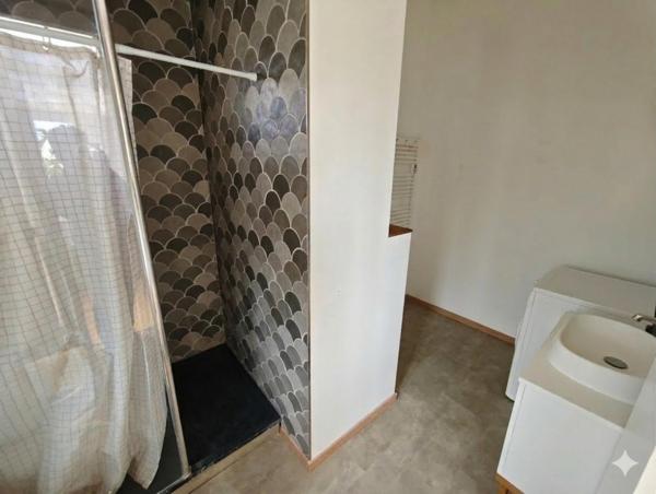 A LOUER : T2 à LILLE • • 650 € CC • Réf. 1544-5