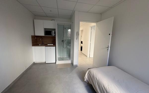 Appartement à louer    1 pièce •  Les Ulis