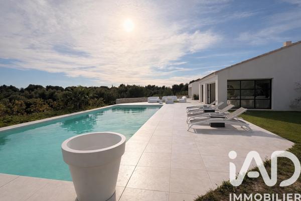 Maison à vendre 7 pièces 240 m² La Cadière-d'Azur
