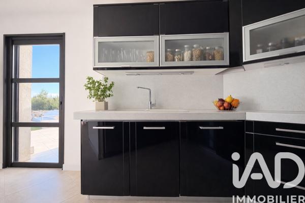 Maison à vendre 7 pièces 240 m² La Cadière-d'Azur