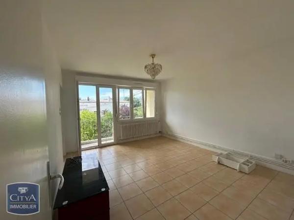 Appartement à louer 3 pièces 56.52m² Montigny-lès-Metz (57950)
