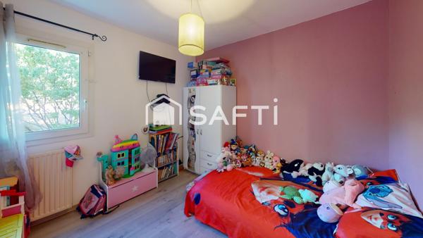 Superbe T4 rénové avec terrasse et garage