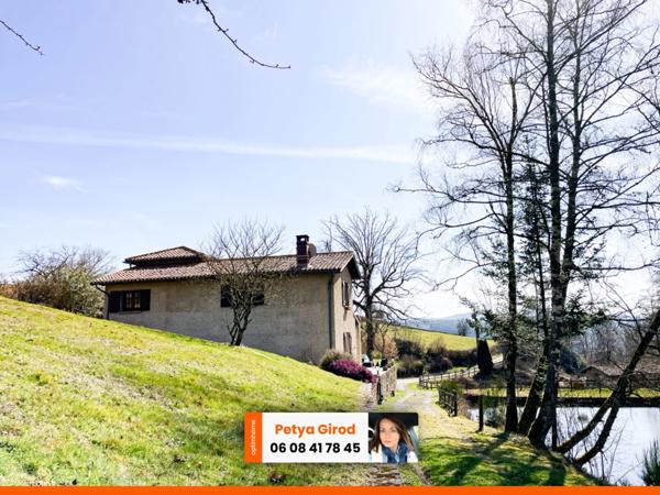 Propriété au bord d'un étang avec dépendance à Matour.