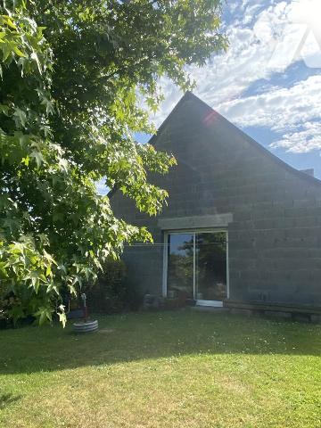 EXCLUSIVITE à VIRENORMANDIE PAVILLON DE PLAIN PIED AVEC TERRAIN