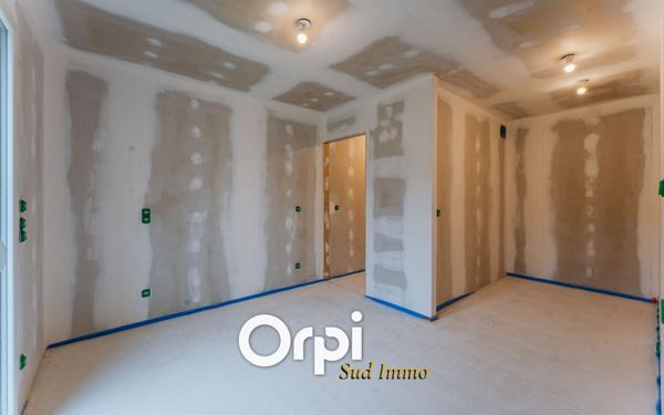 Maison à vendre    5 pièces •  Rochessauve