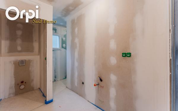 Maison à vendre    5 pièces •  Rochessauve