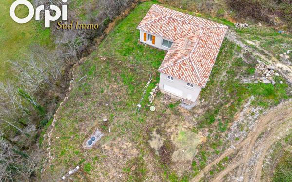 Maison à vendre    5 pièces •  Rochessauve