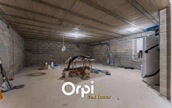 Maison à vendre    5 pièces •  Rochessauve