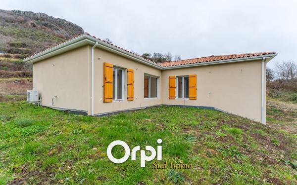 Maison à vendre    5 pièces •  Rochessauve