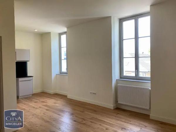 Appartement à louer 1 pièce 34.6m²