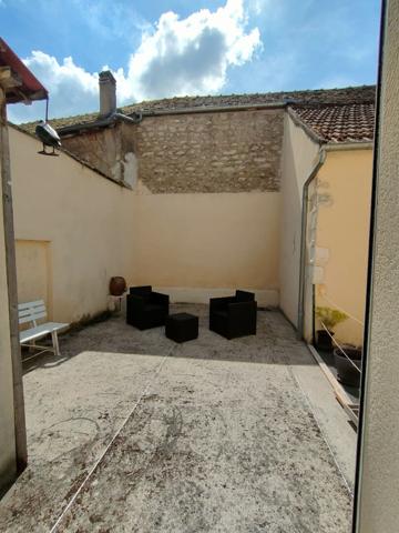 Spacieuse Maison Familiale de 172m2 avec son extérieur