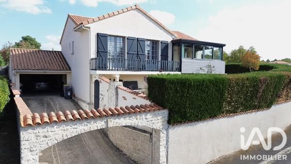 Maison à vendre 5 pièces 92 m² Parthenay