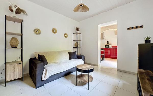 Appartement à vendre    1 pièce • 25,64 m2 Sommières