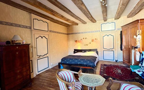 Maison à vendre    7 pièces •  Montmorillon