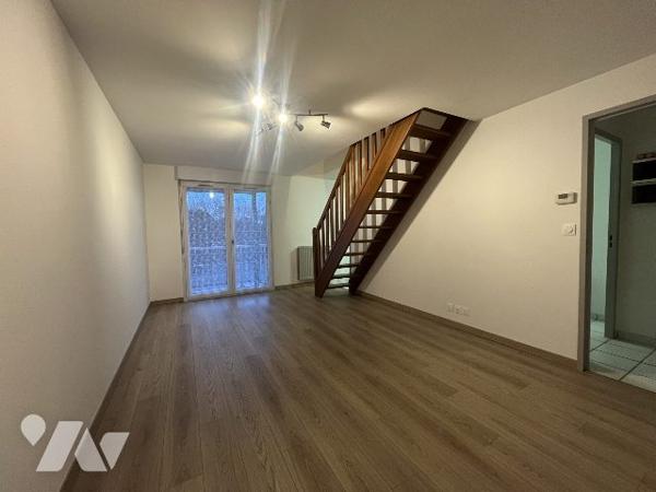 Appartement Duplex type T3 au 1er étage