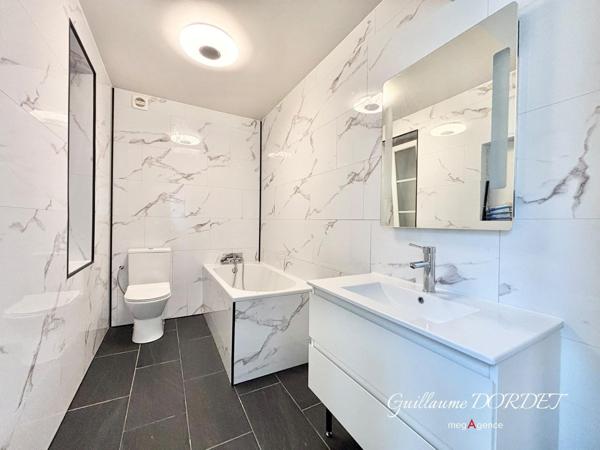 Maison à SAINT-AUBIN-LE-CAUF, 76510 - 6 pièces 166m²