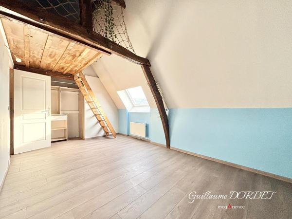 Maison à SAINT-AUBIN-LE-CAUF, 76510 - 6 pièces 166m²