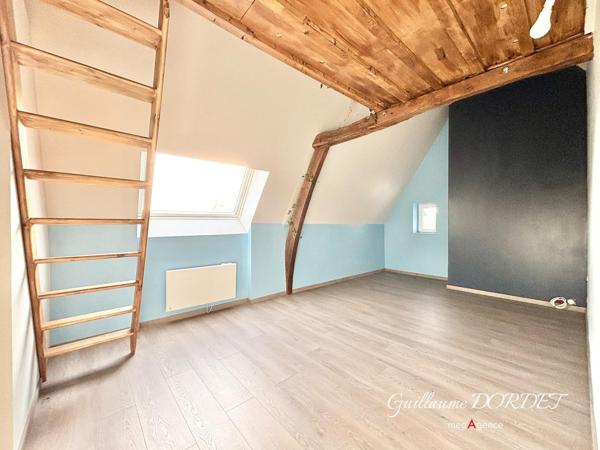 Maison à SAINT-AUBIN-LE-CAUF, 76510 - 6 pièces 166m²