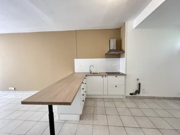 Maison à louer |  Ligueil |  3 pièces | 77 m²