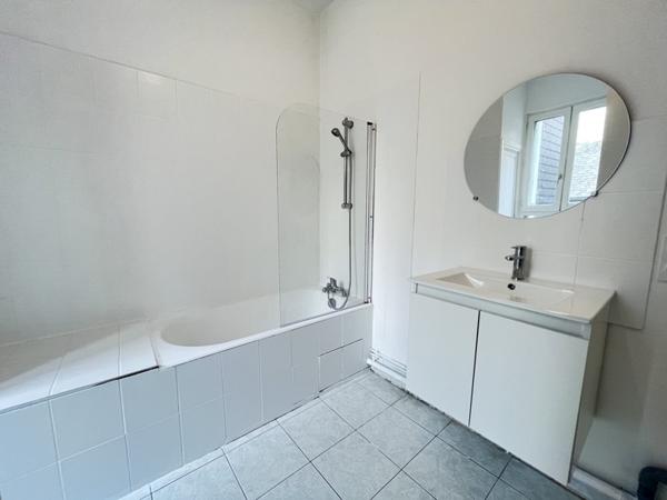 Maison à louer |  Ligueil |  3 pièces | 77 m²