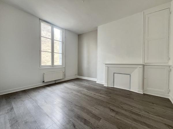 Maison à louer |  Ligueil |  3 pièces | 77 m²